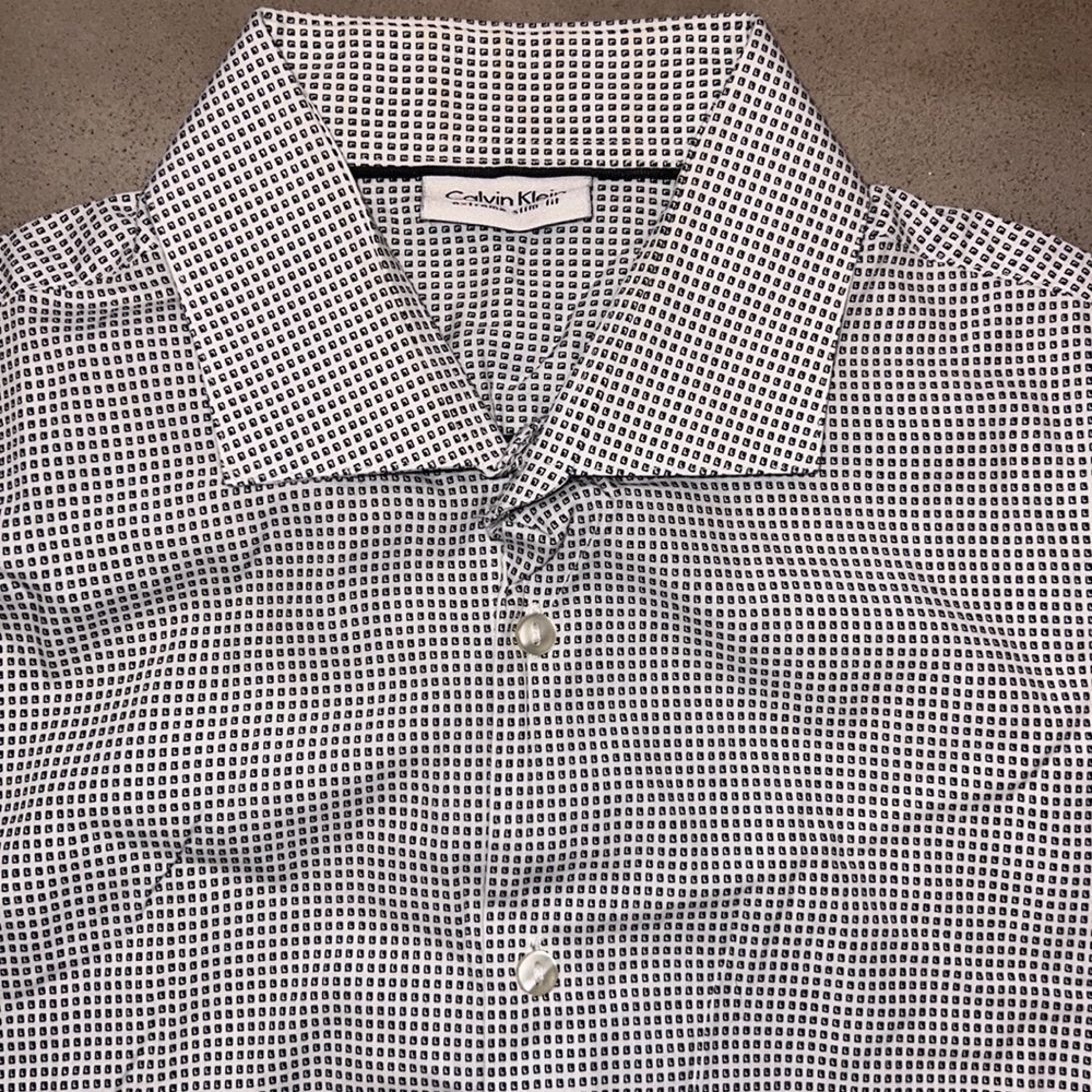 😎 Calvin Klein shirt
